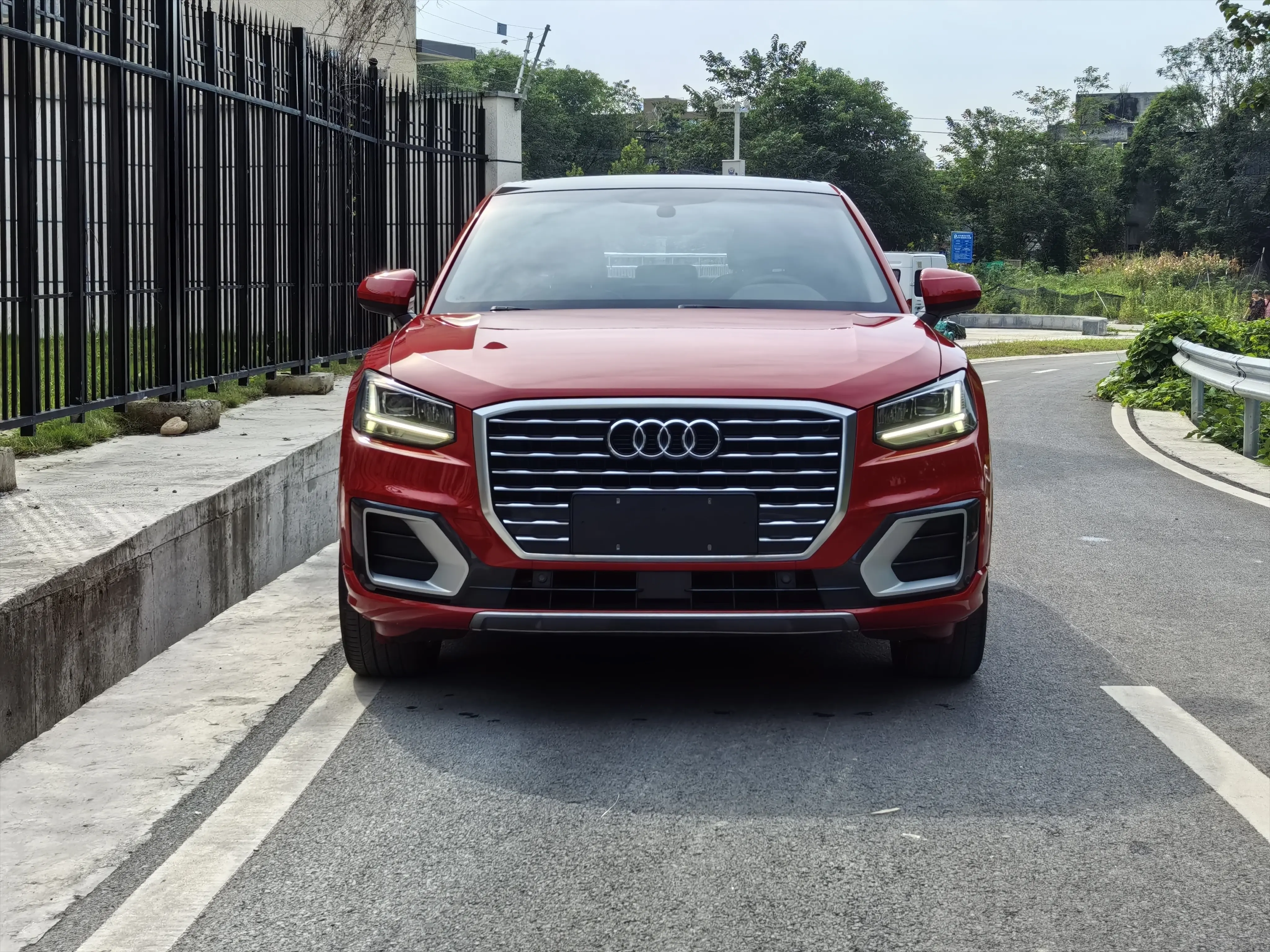 Audi Q2L  из Китая