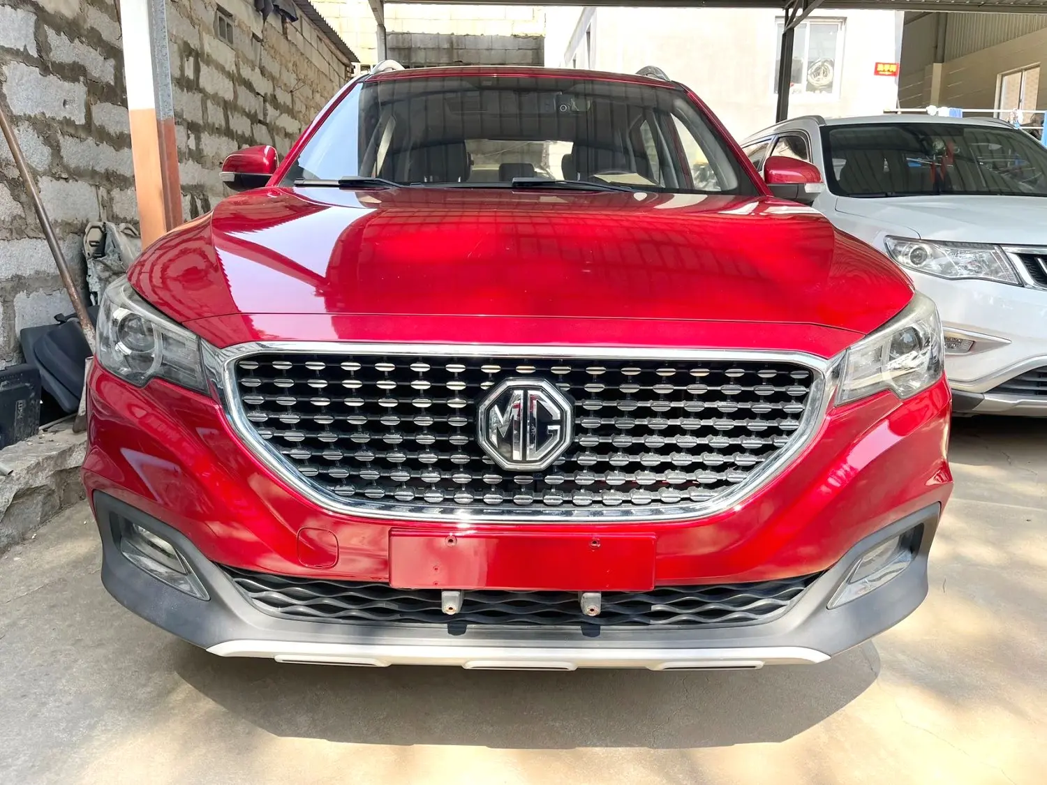 MG ZS  из Китая