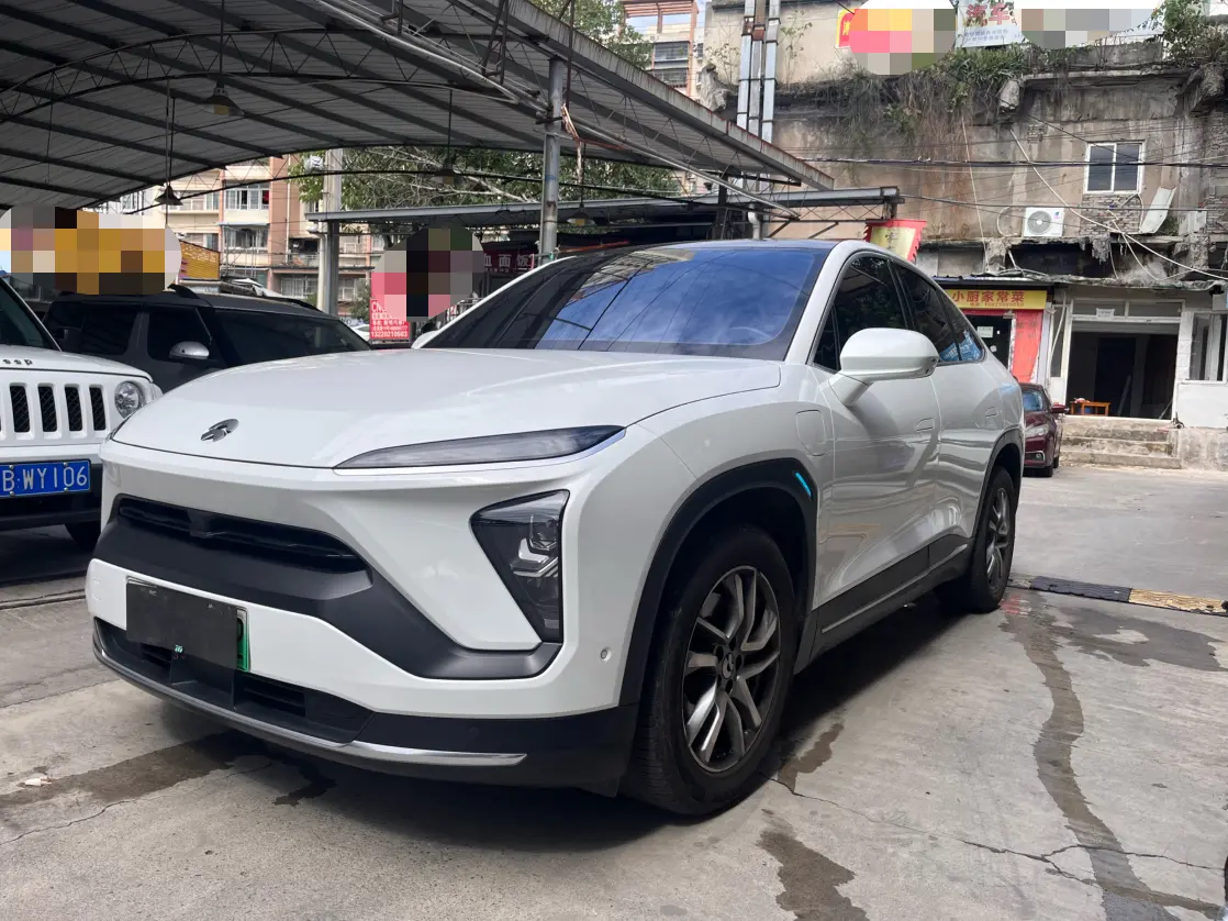 NIO EC6  из Китая