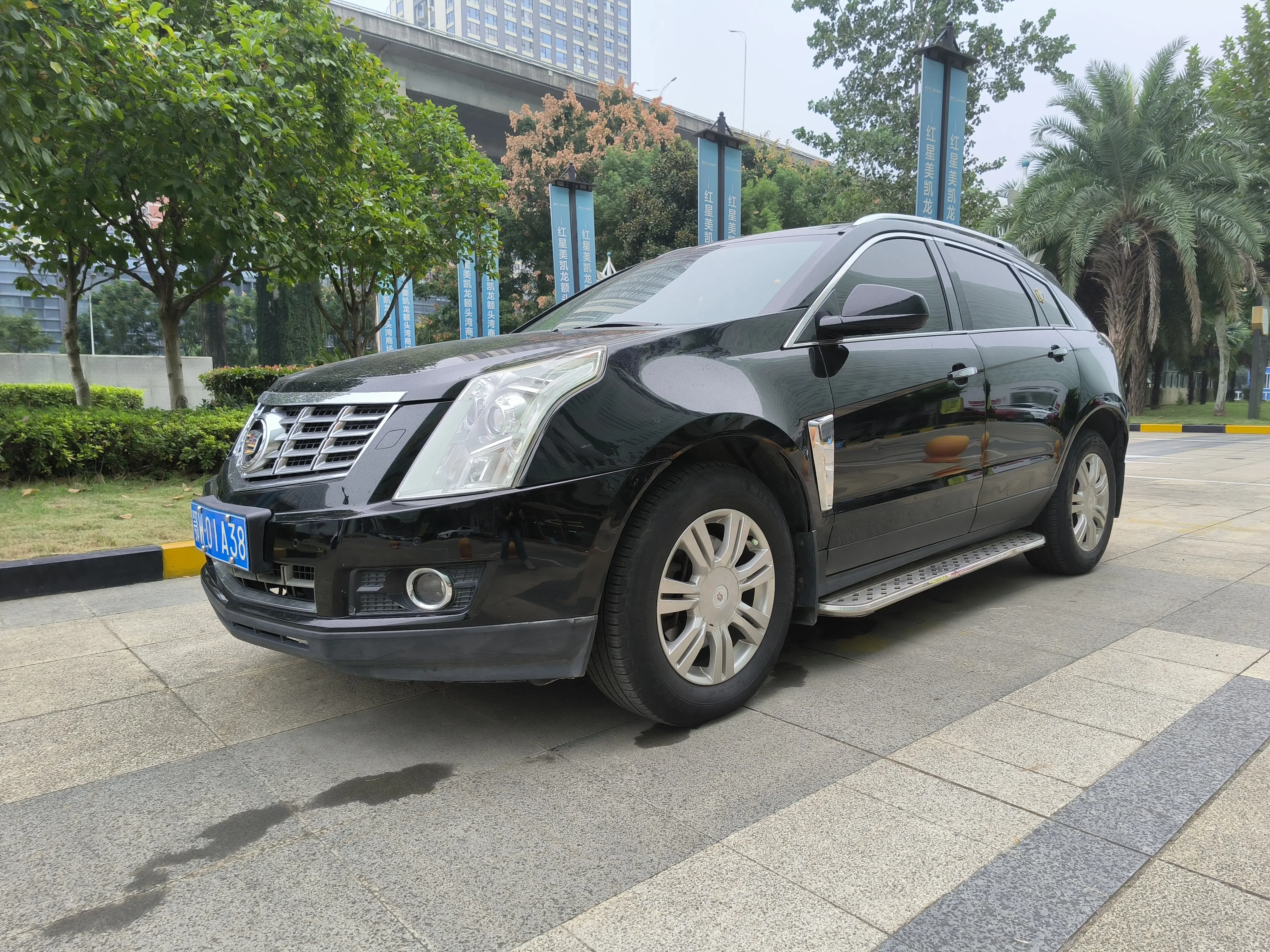 Cadillac SRX