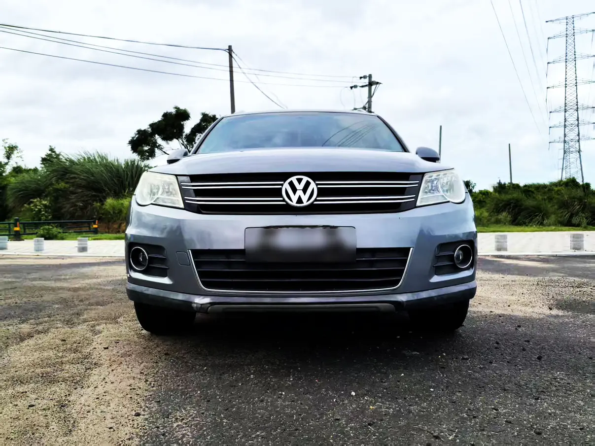 Volkswagen Tiguan  из Китая