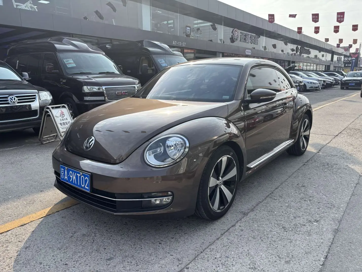 Volkswagen Beetle  из Китая