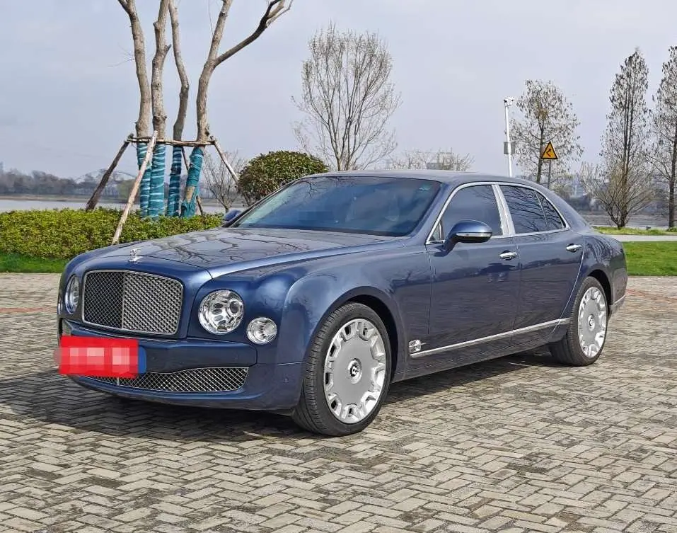 Bentley Mulsanne  из Китая