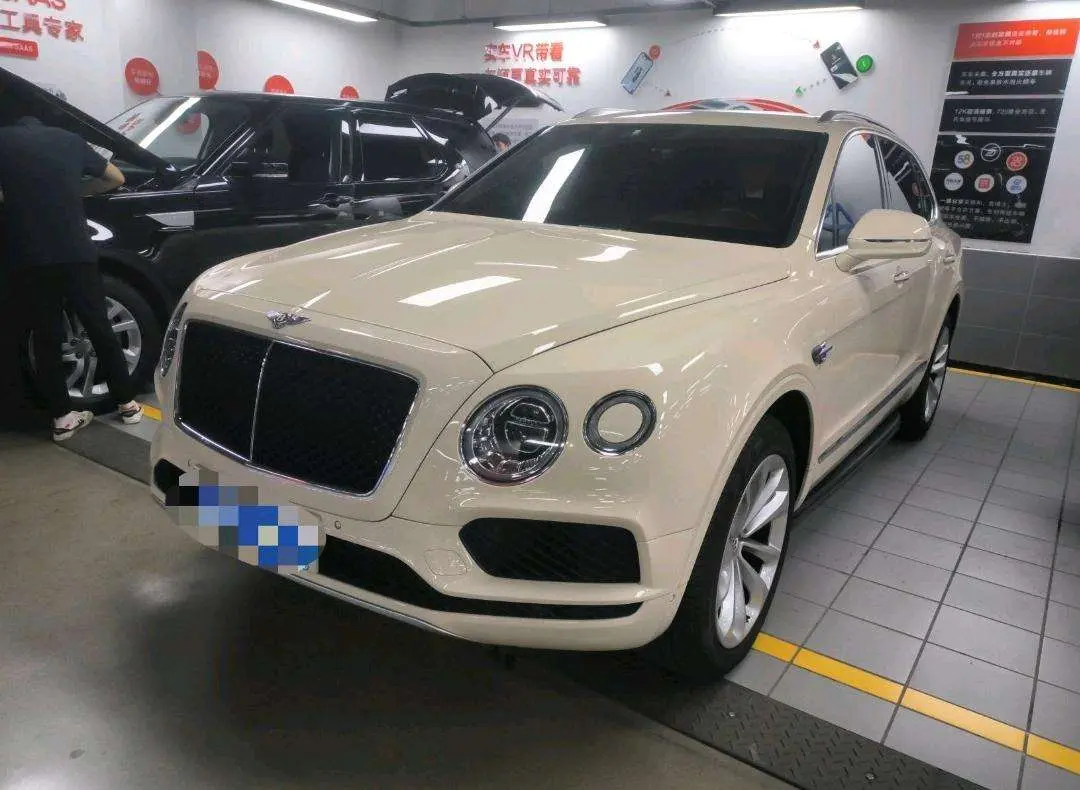 Bentley Bentayga