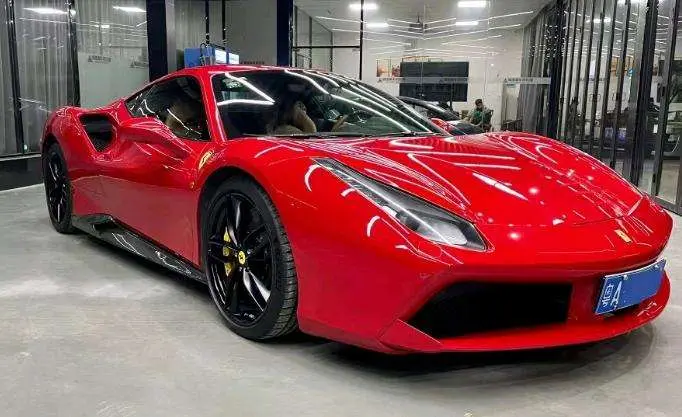 Ferrari 488
