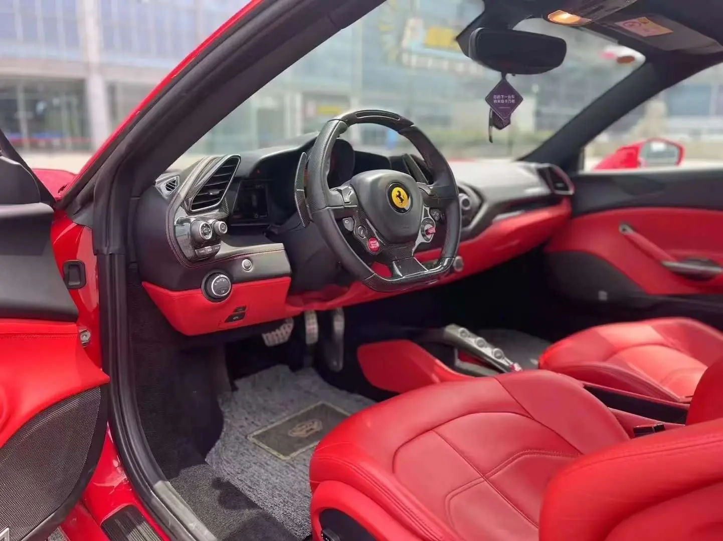 Ferrari 488