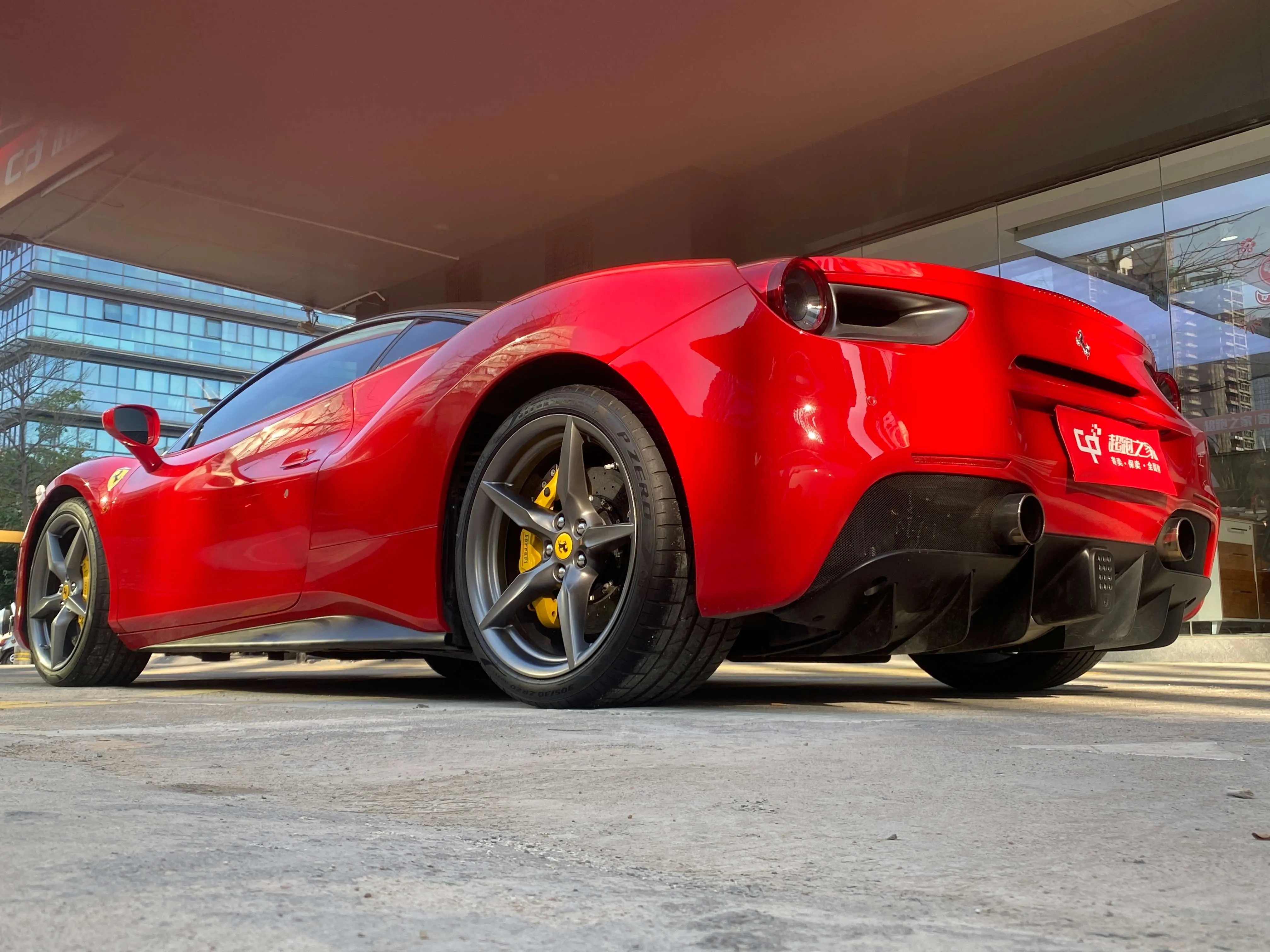 Ferrari 488