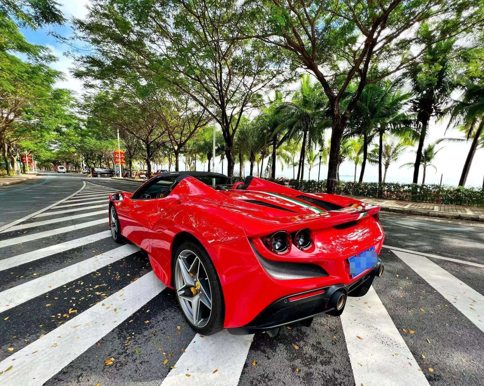 Ferrari F8