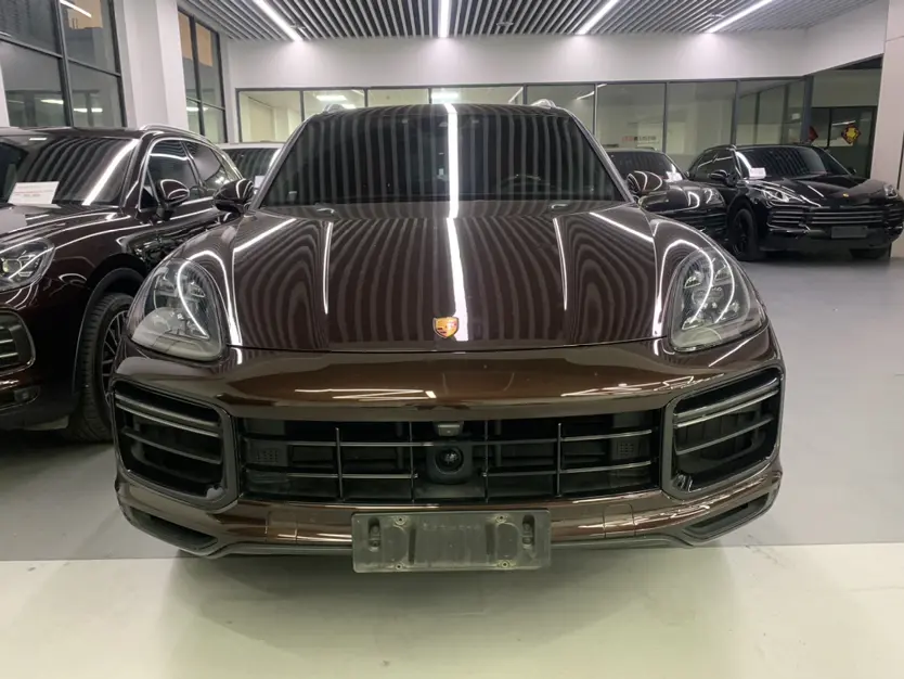 Porsche Cayenne Coupe