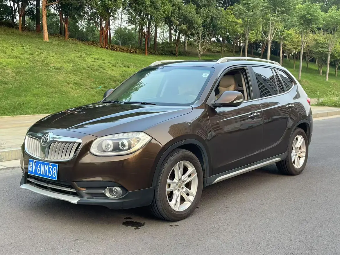 Brilliance Zhonghua V5