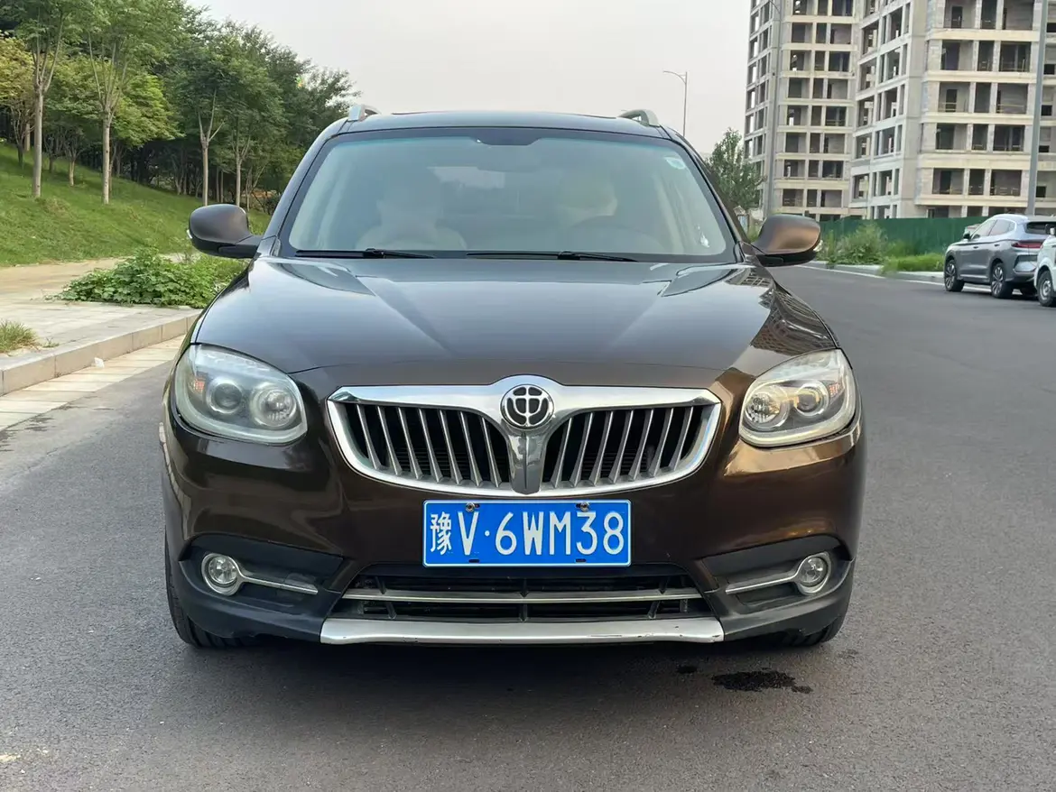 Brilliance Zhonghua V5