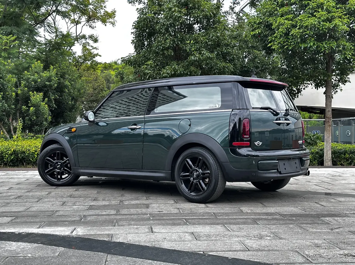 MINI CLUBMAN