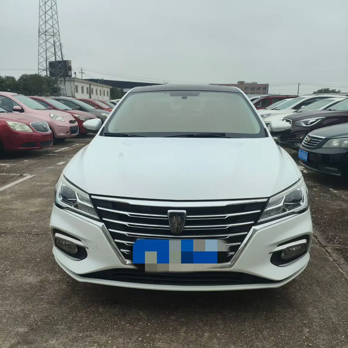 Roewe i5