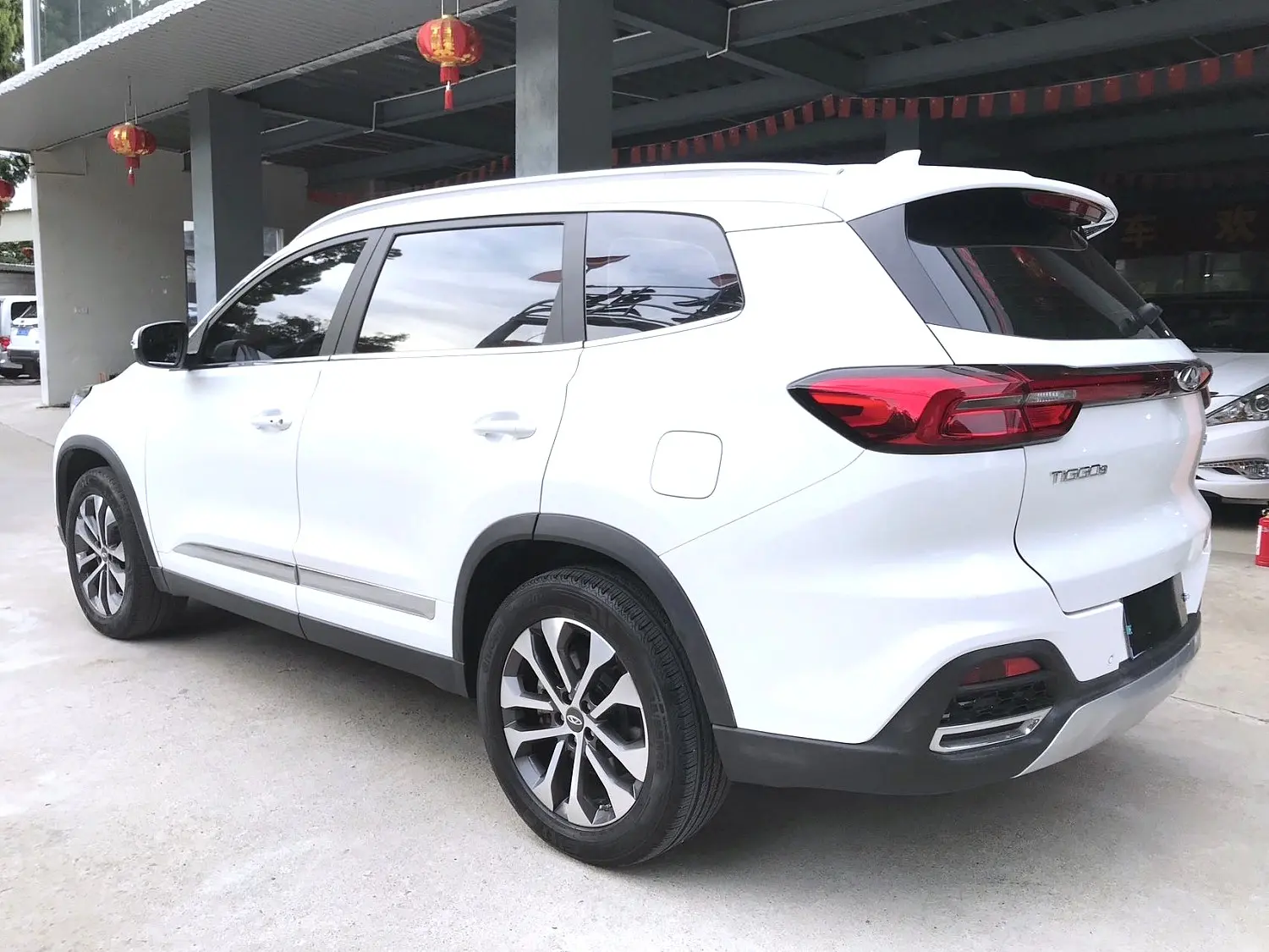 Chery Tiggo 8