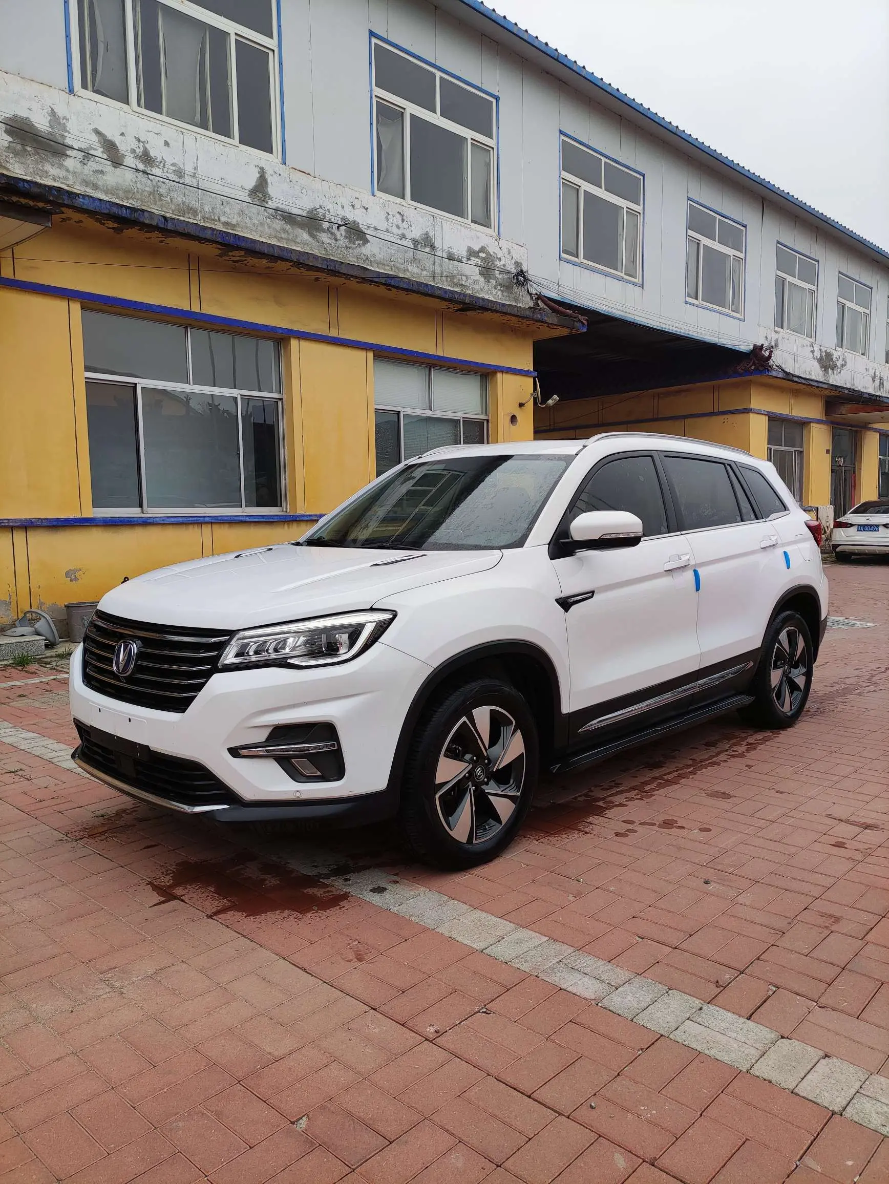 Changan CS75