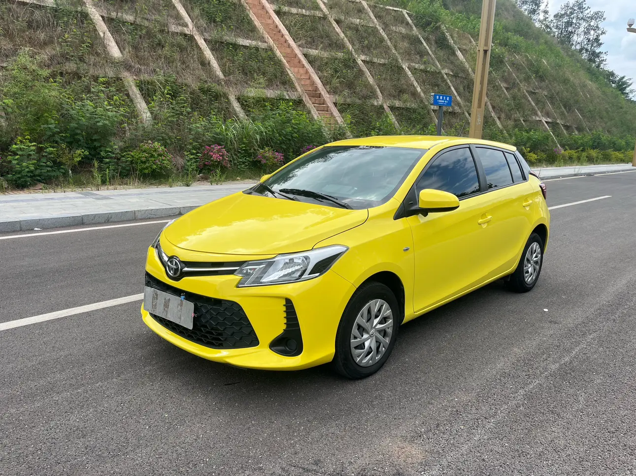 Toyota Vios FS  из Китая