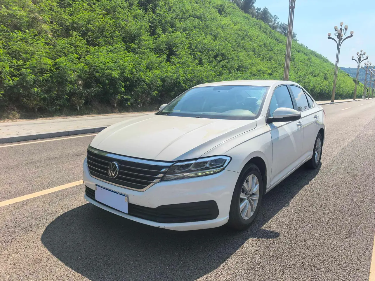 Volkswagen Lavida  из Китая