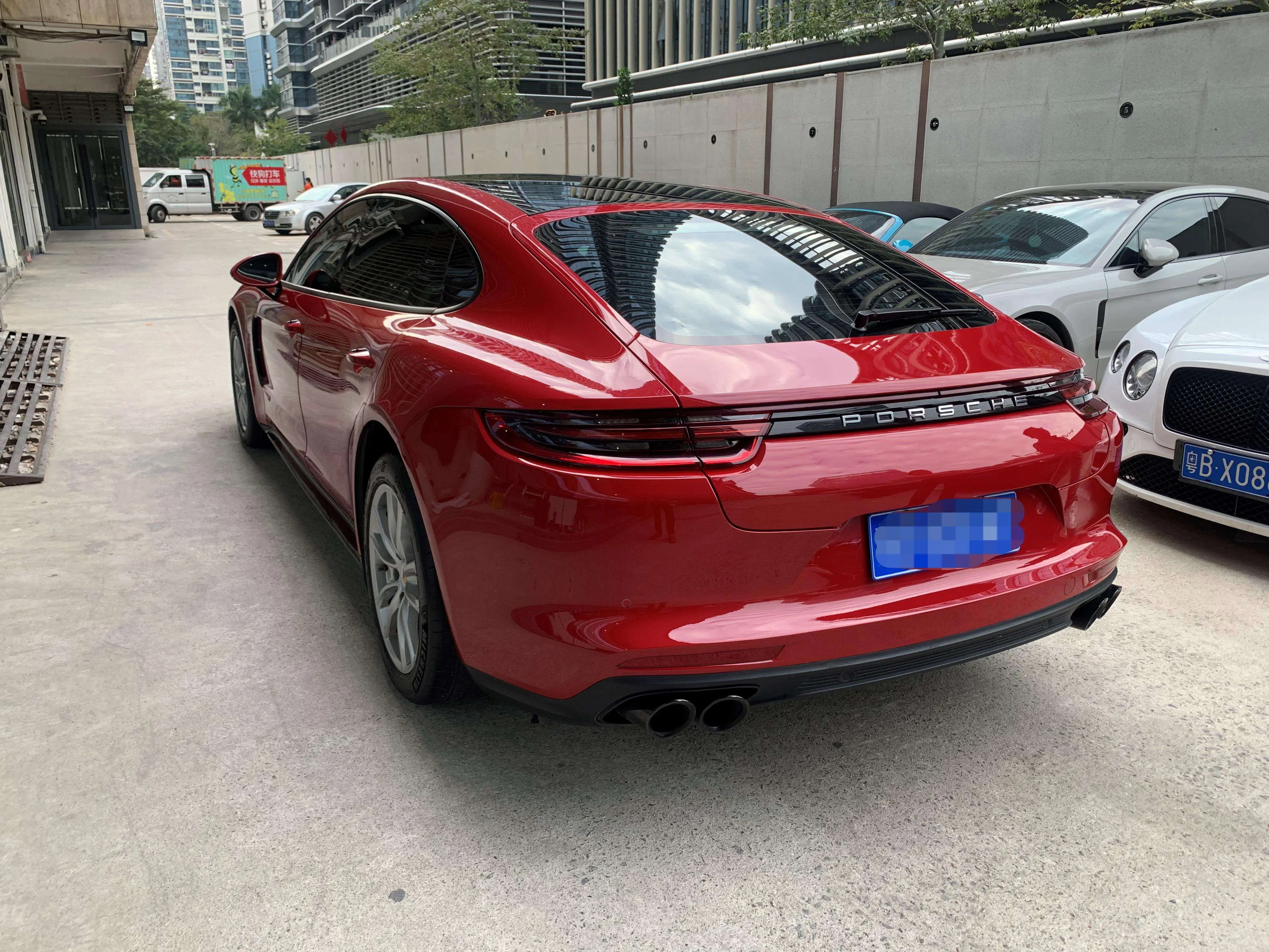 Porsche Panamera