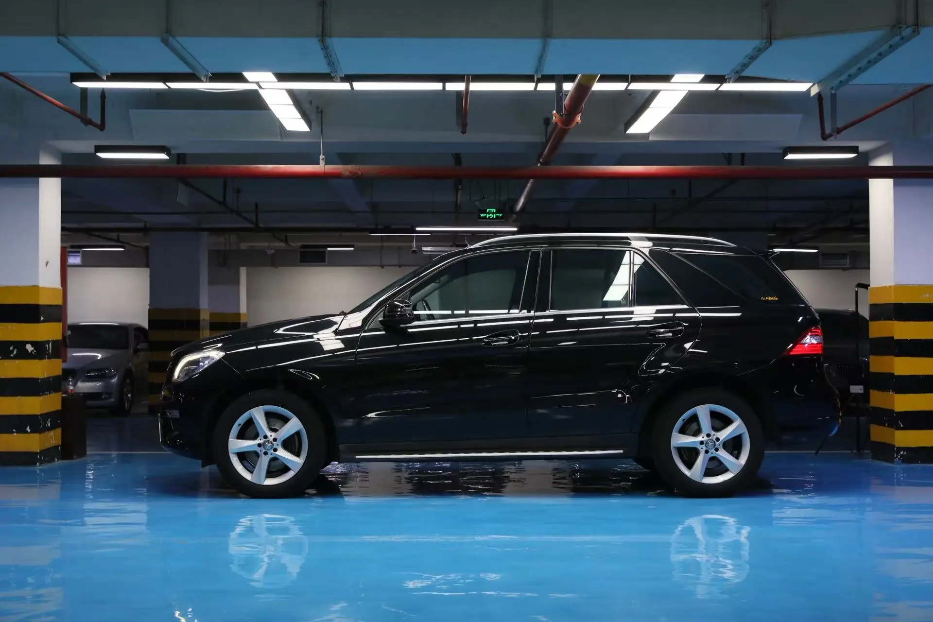 Mercedes-Benz Mercedes Benz M Class  из Китая