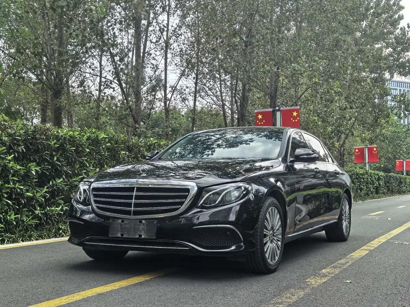 Mercedes-Benz E-Class  из Китая