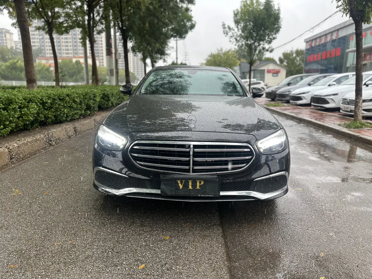 Mercedes-Benz E-Class  из Китая