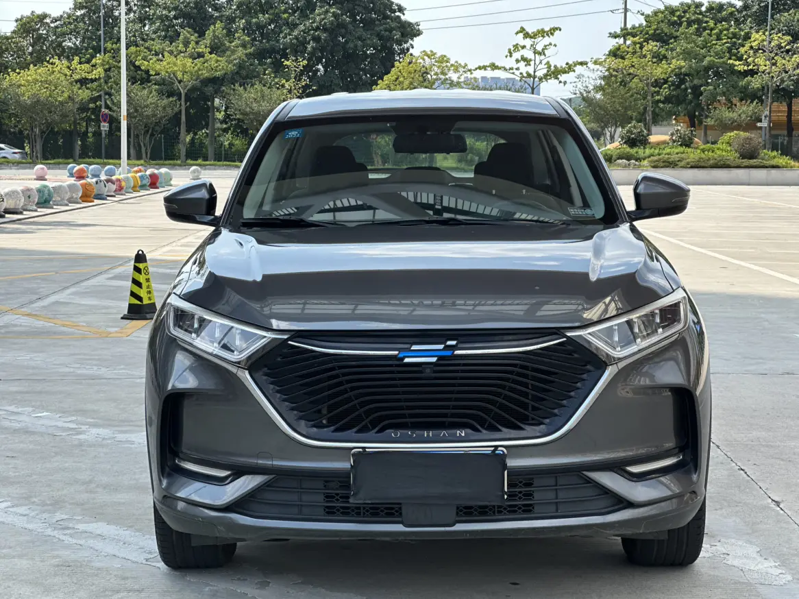 Oshan Changan Auchan X7