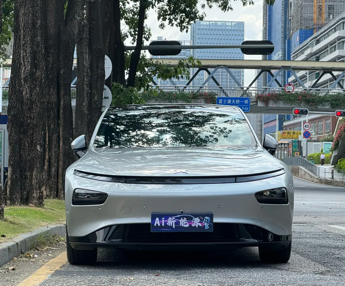 Xpeng P7