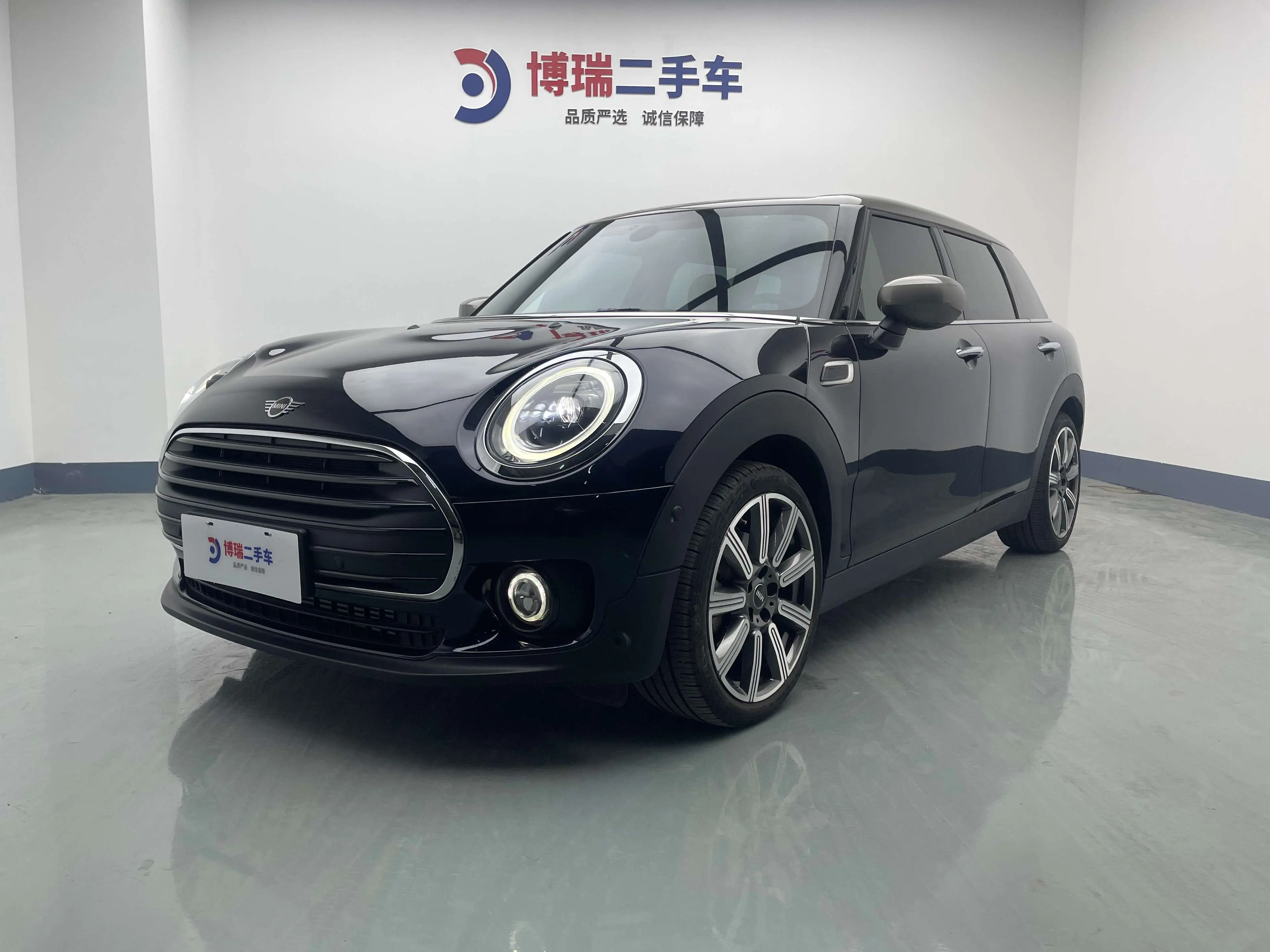 MINI CLUBMAN