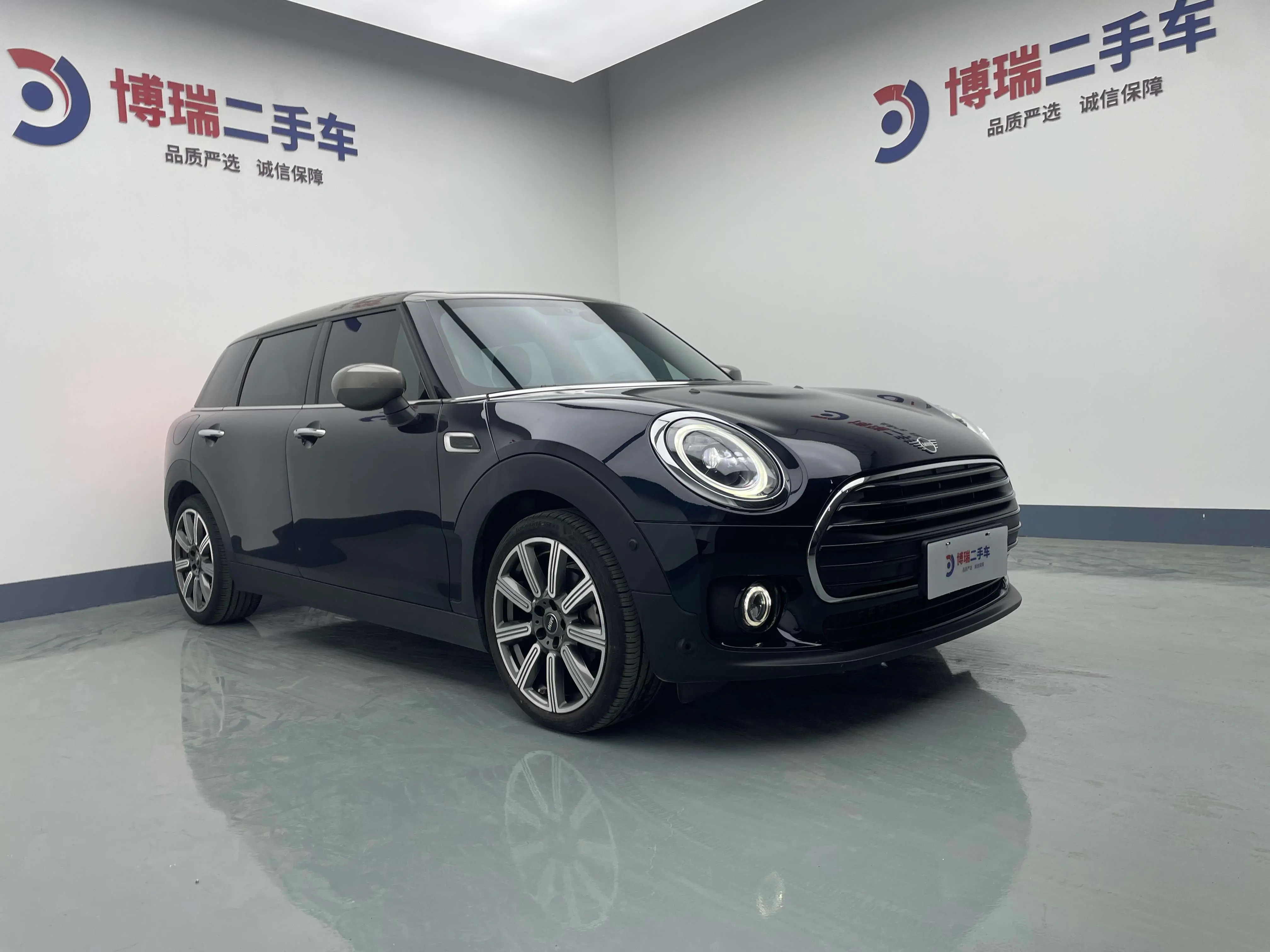 MINI CLUBMAN