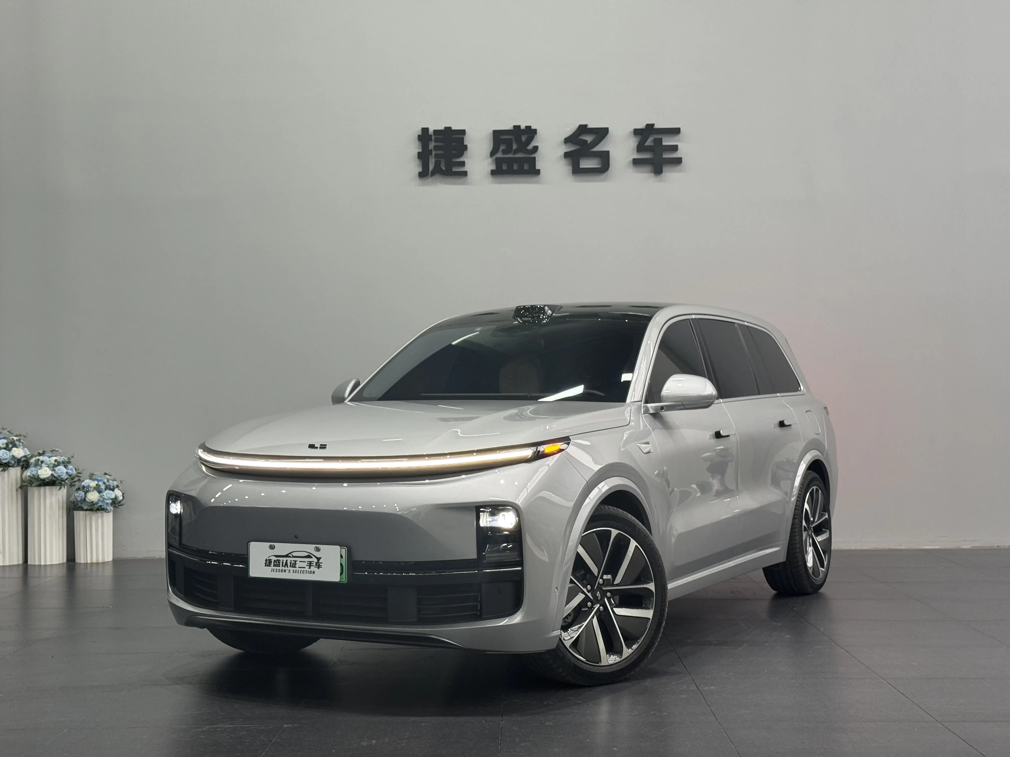 Li L9 (Ideal L9)  из Китая