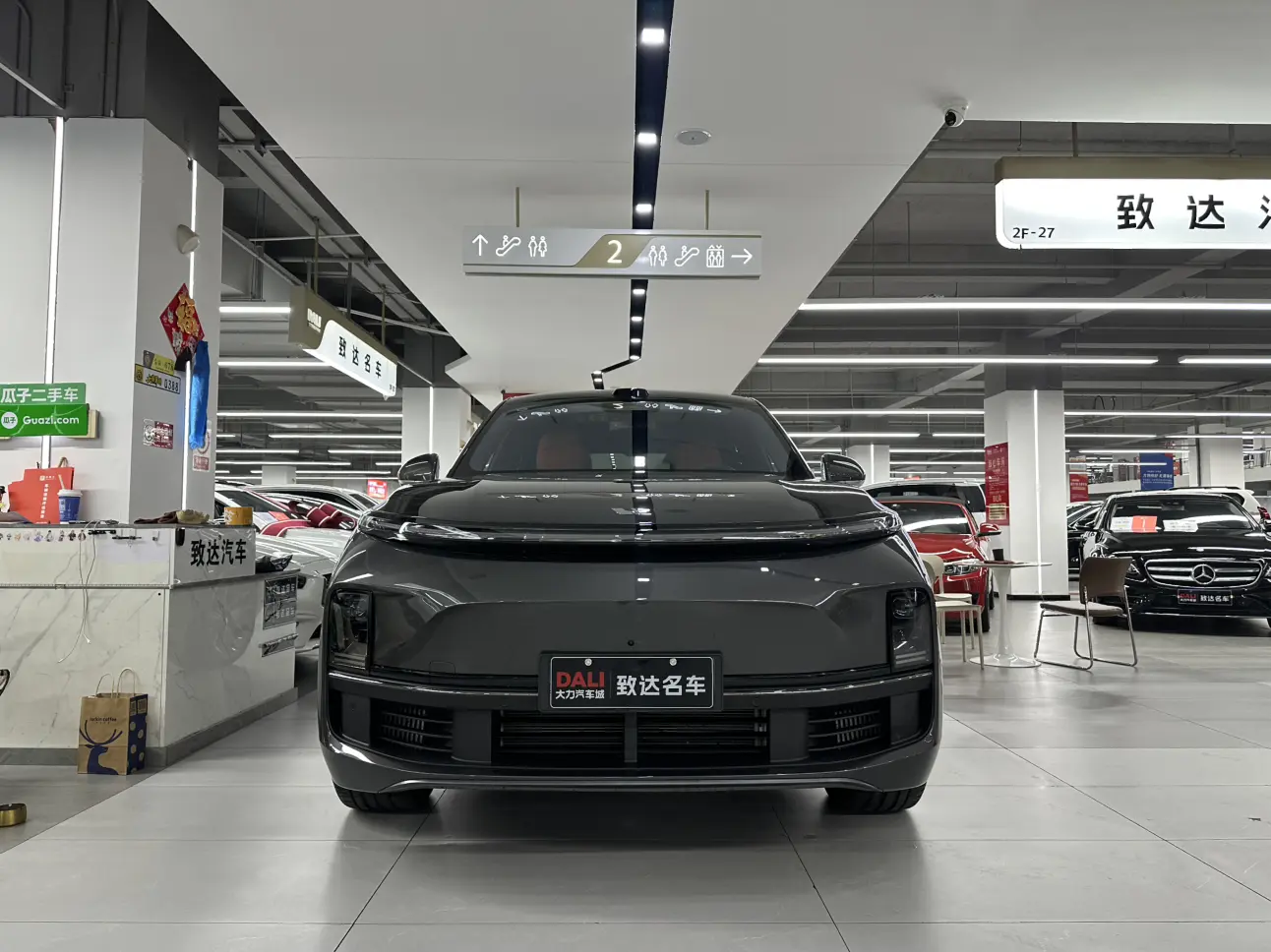 Li L9 (Ideal L9)  из Китая