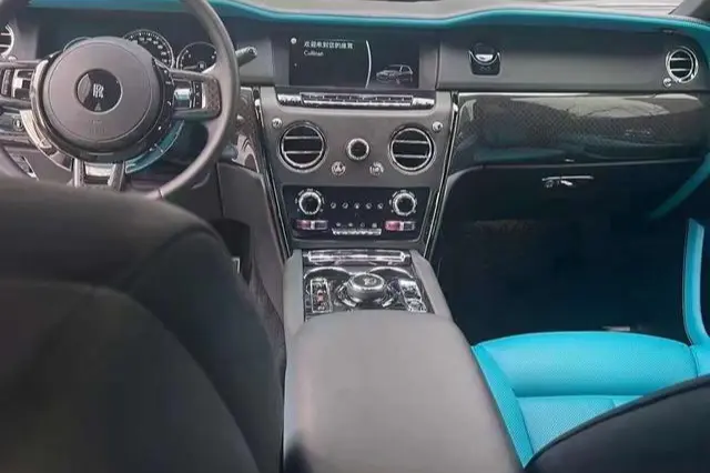 Rolls Royce Cullinan