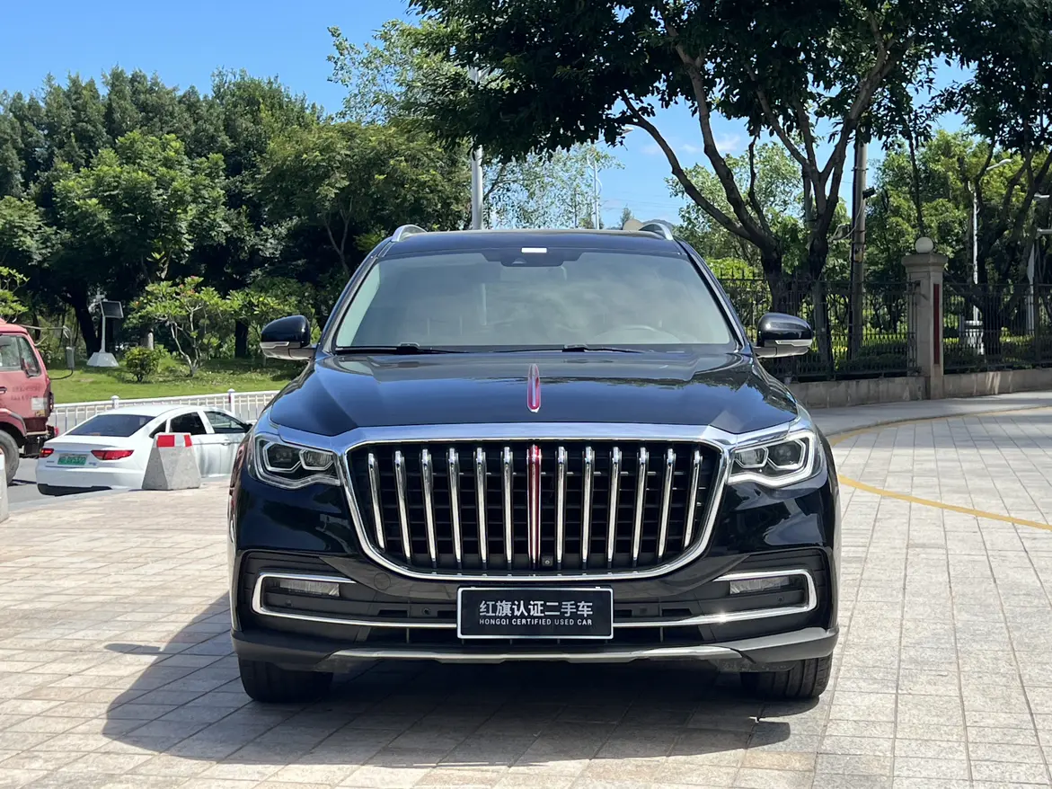Hongqi HS7  из Китая