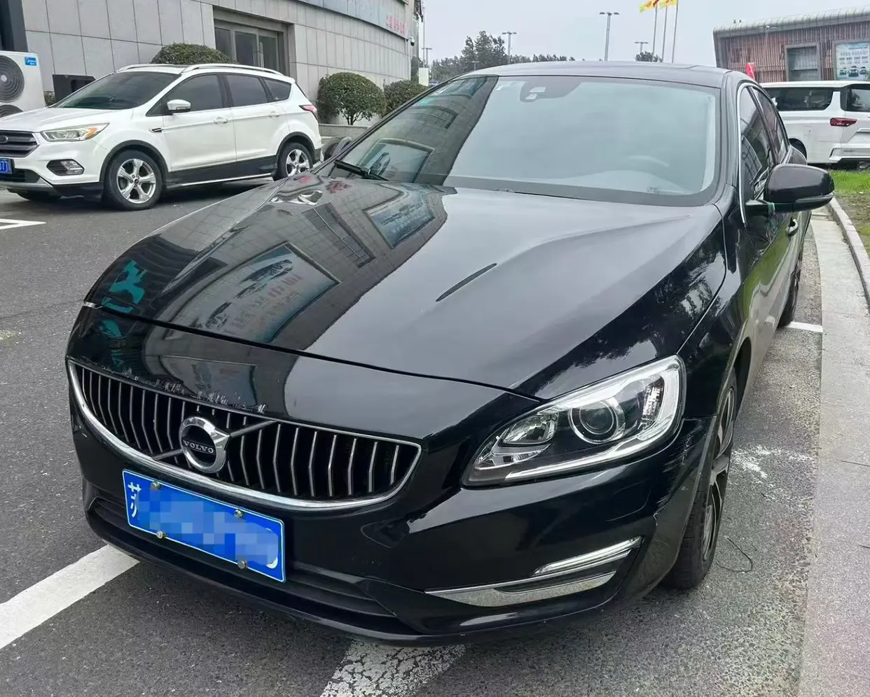 Volvo S60