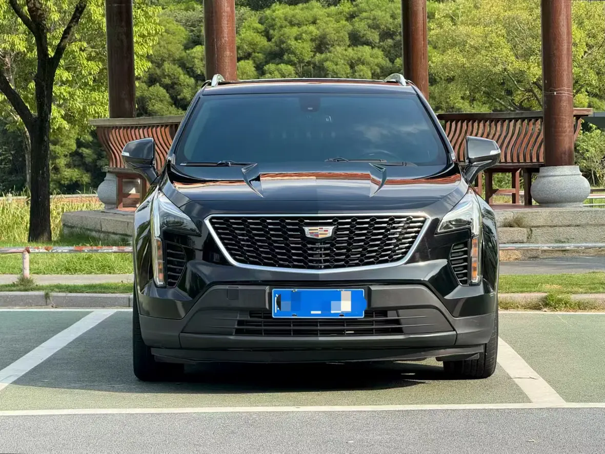 Cadillac XT4