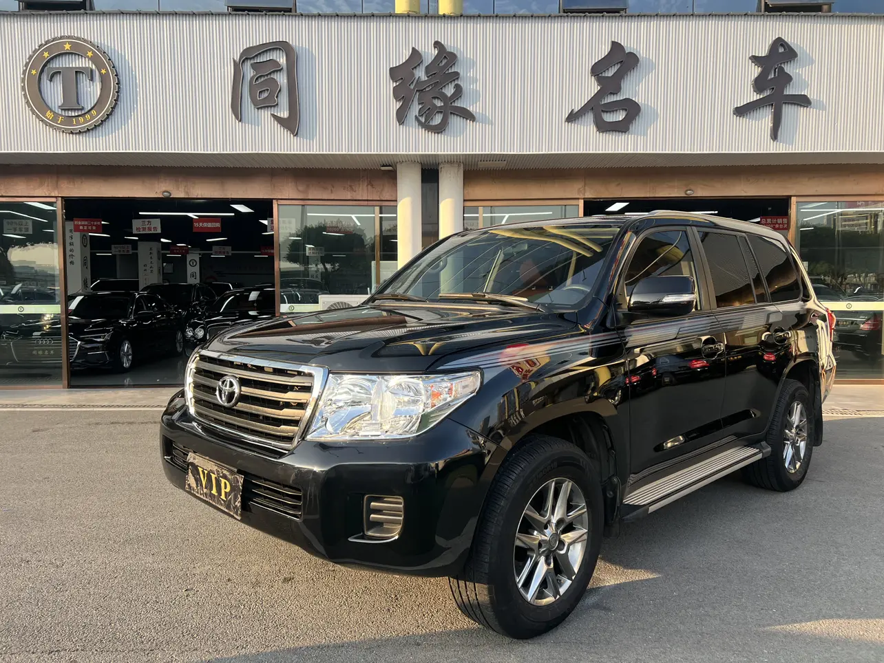 Toyota Land Cruiser (imported)  из Китая