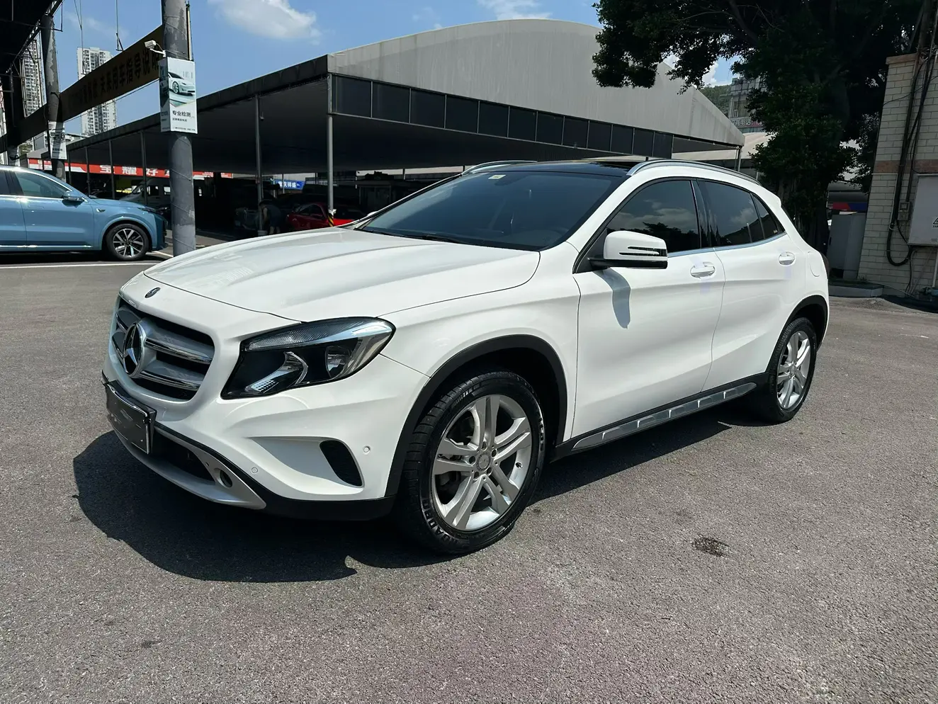 Mercedes-Benz GLA  из Китая