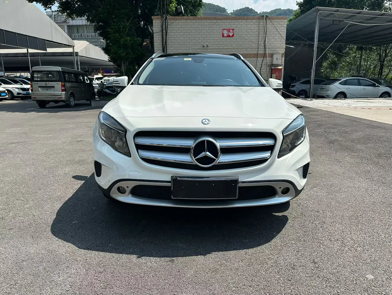 Mercedes-Benz GLA  из Китая