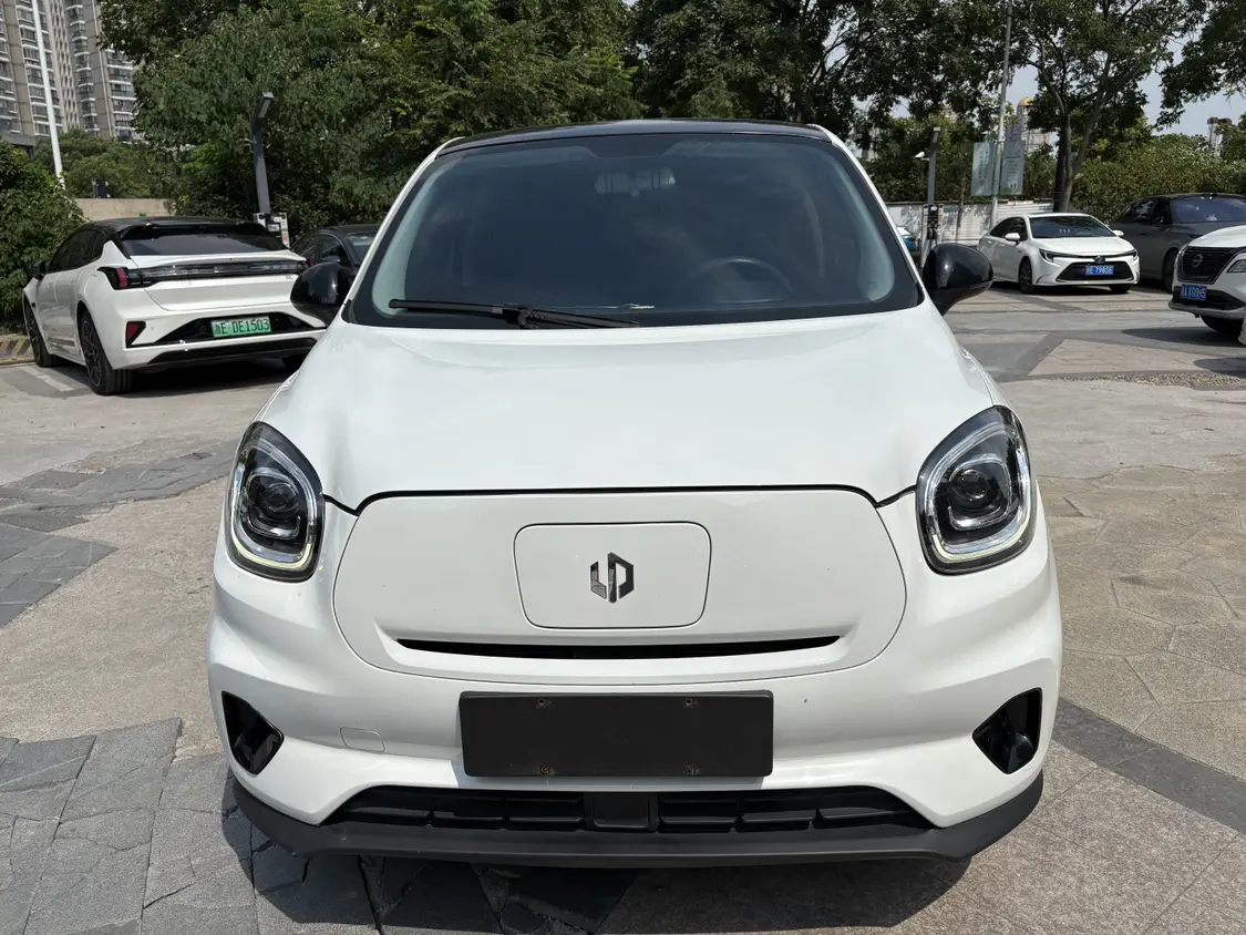 Leapmotor Zero running T03  из Китая