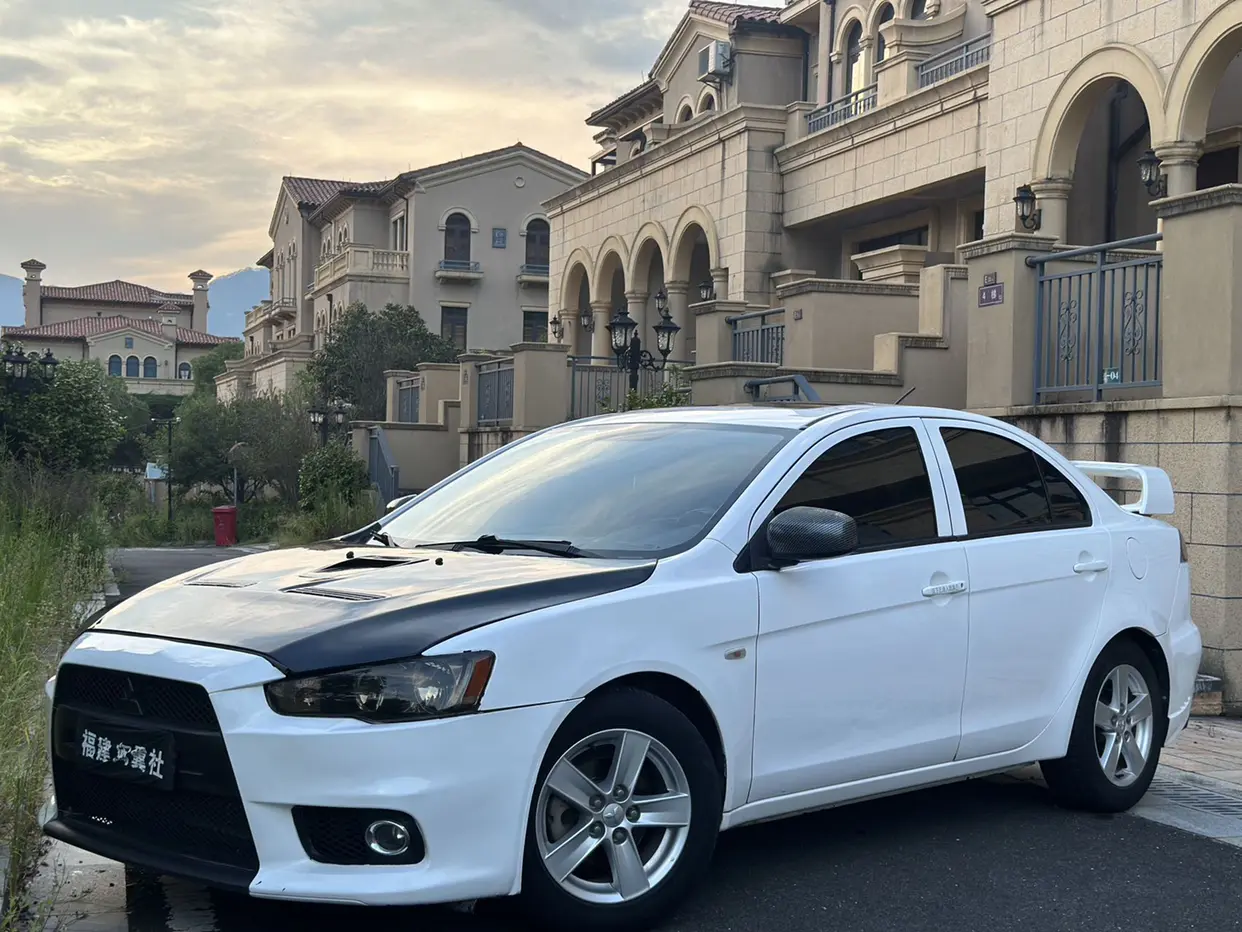 Mitsubishi Winged God