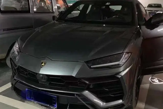 Lamborghini Urus