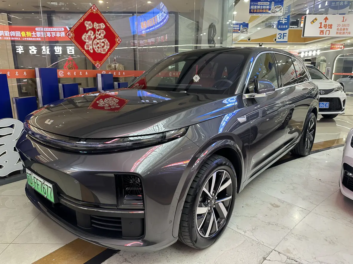 Li L7 (Ideal L7)  из Китая