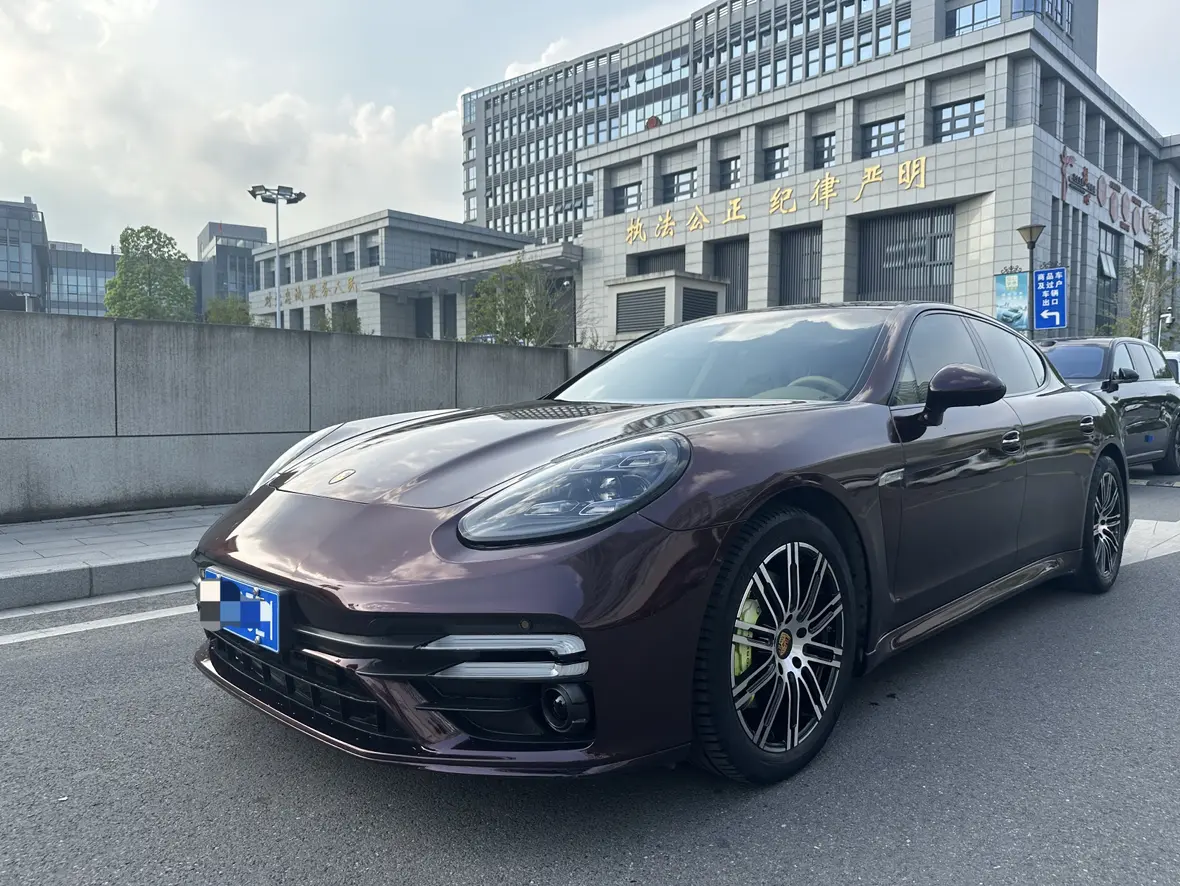 Porsche Panamera