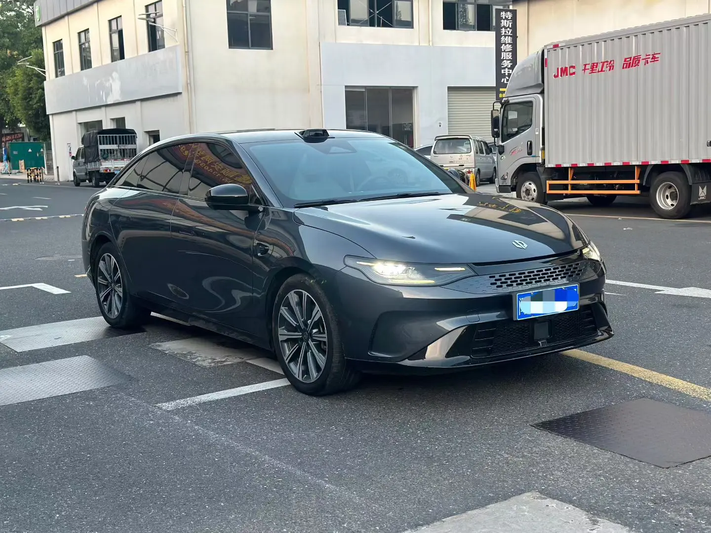 Leapmotor Zero running C01