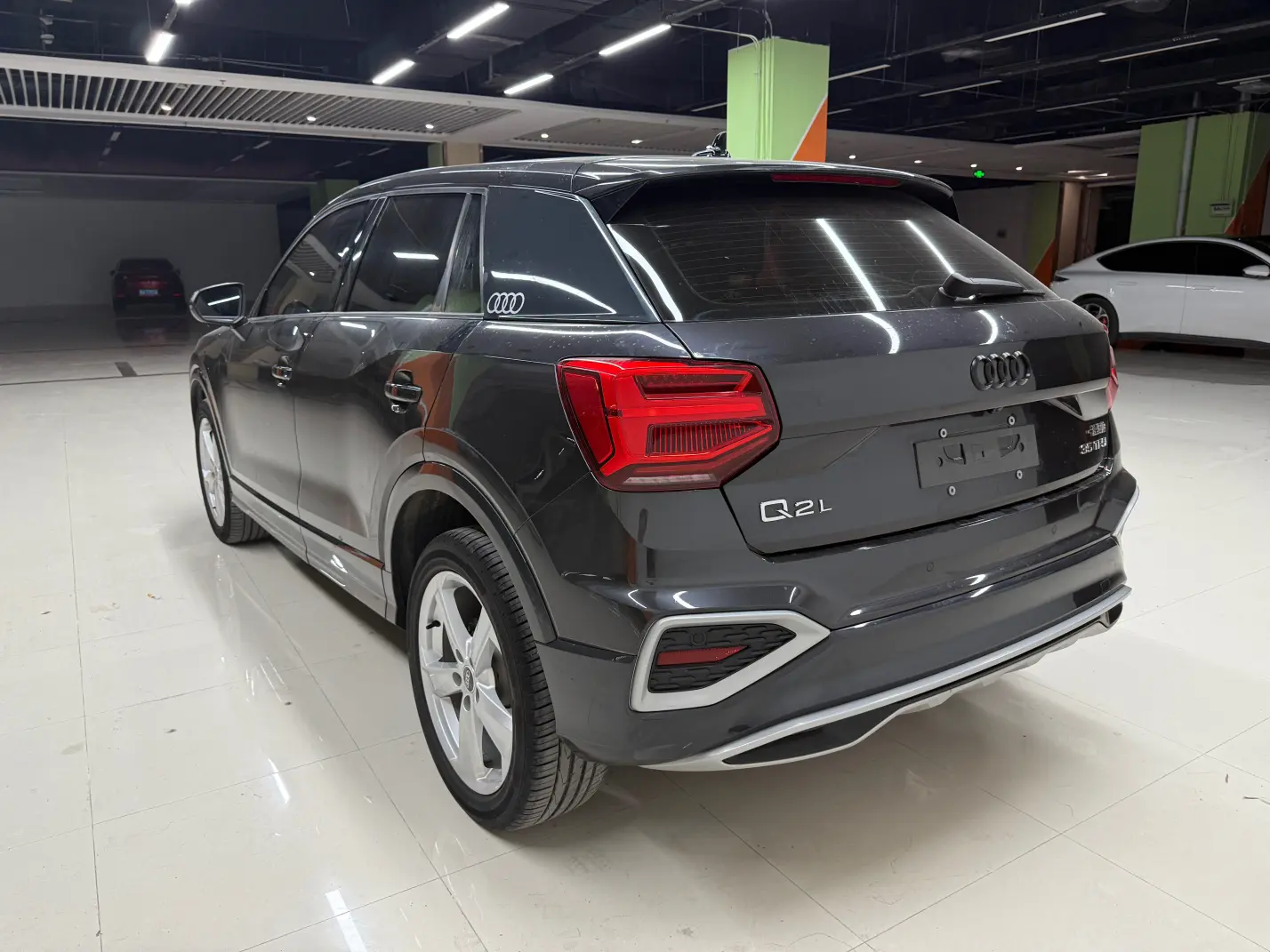 Audi Q2L