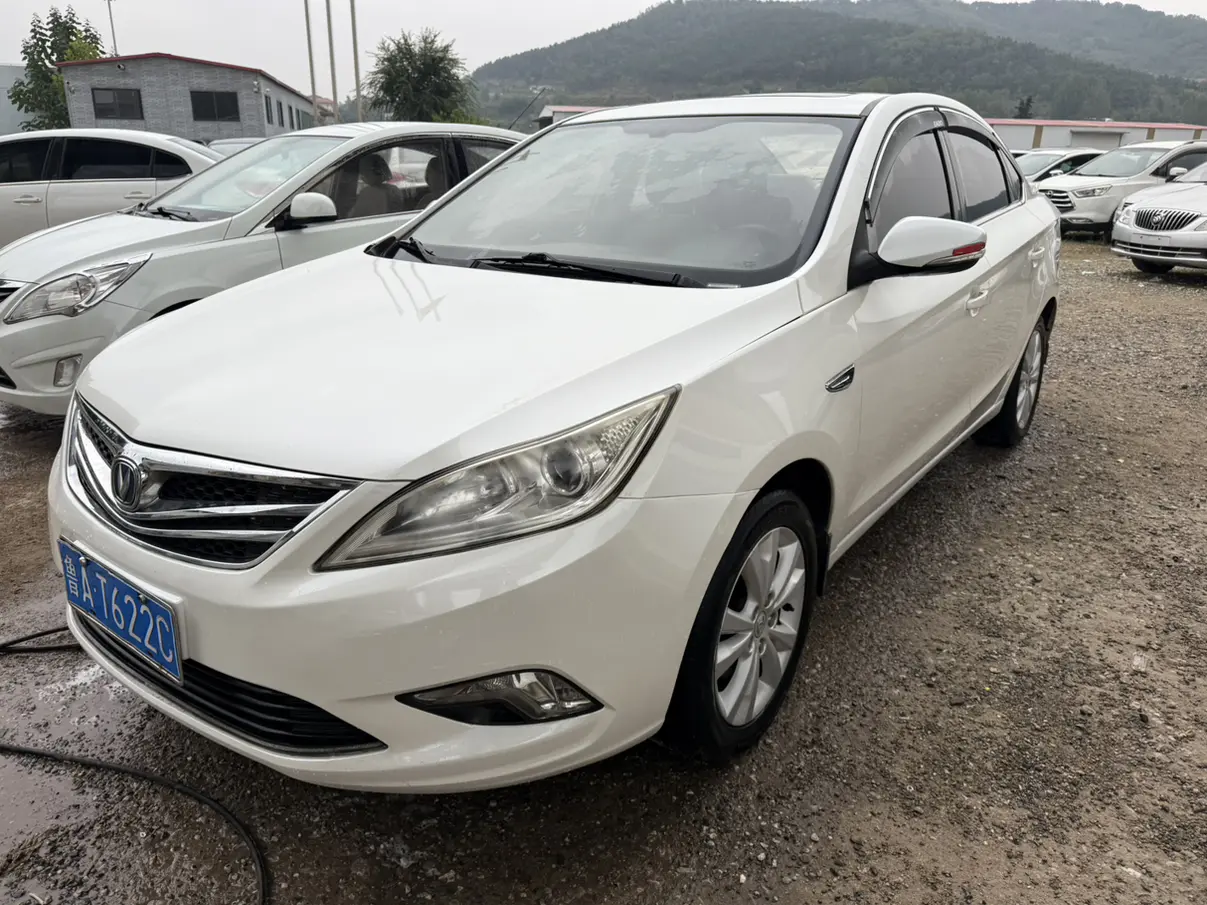 Changan Escape  из Китая