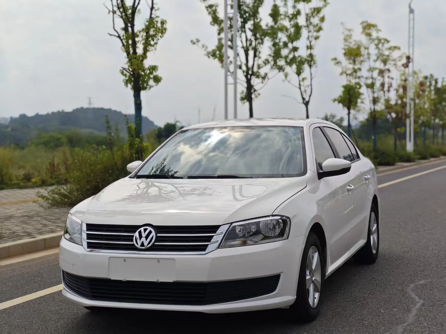 Volkswagen Lavida  из Китая