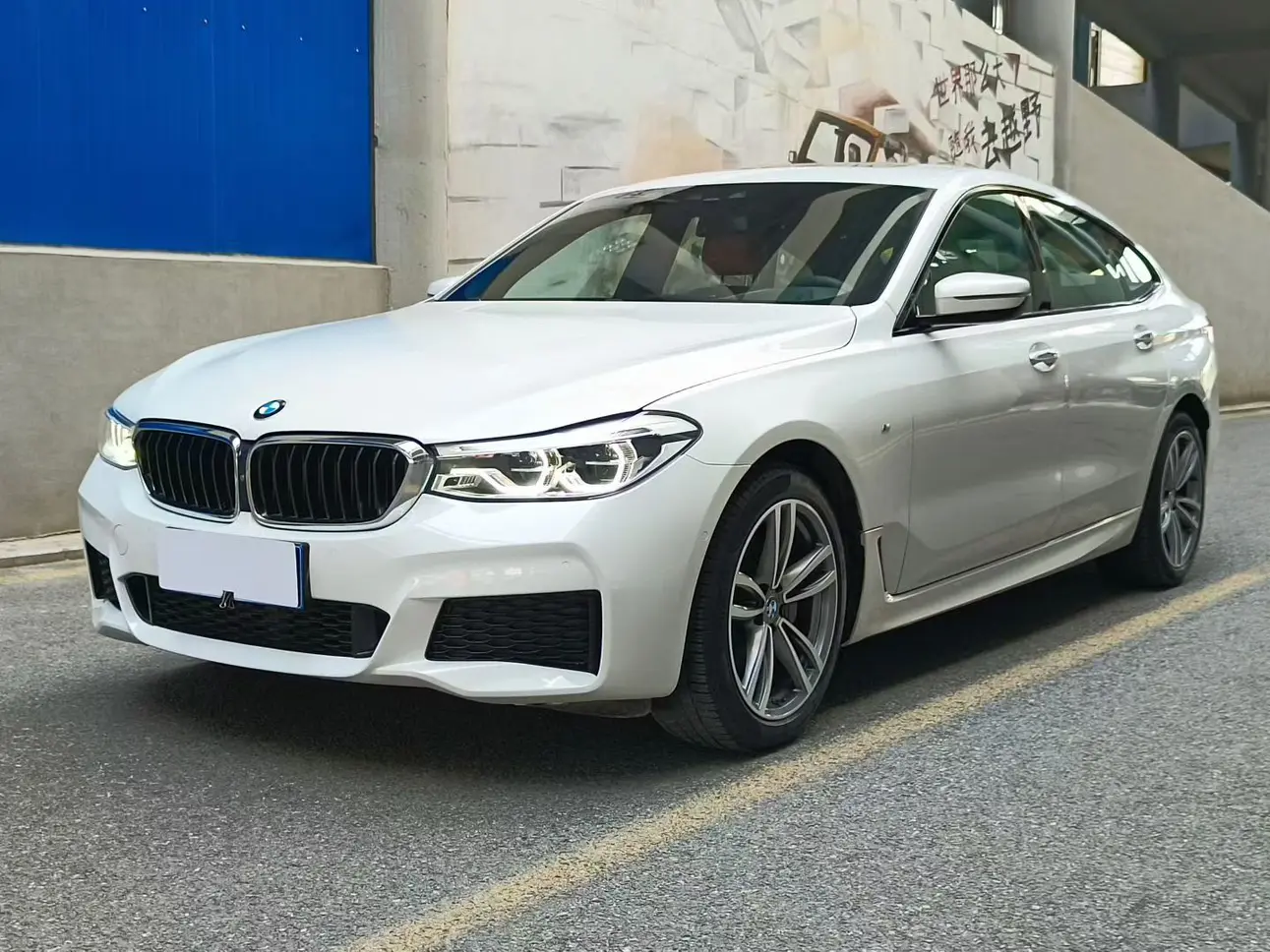 BMW 6 Series GT  из Китая