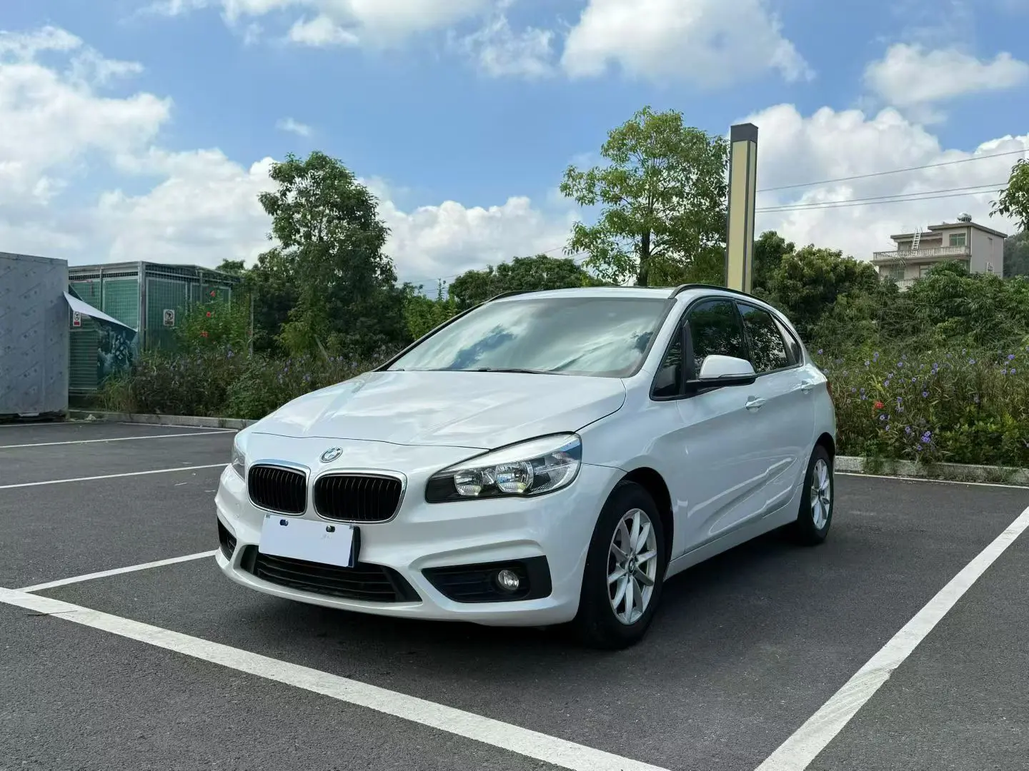 BMW 2 series station wagon  из Китая