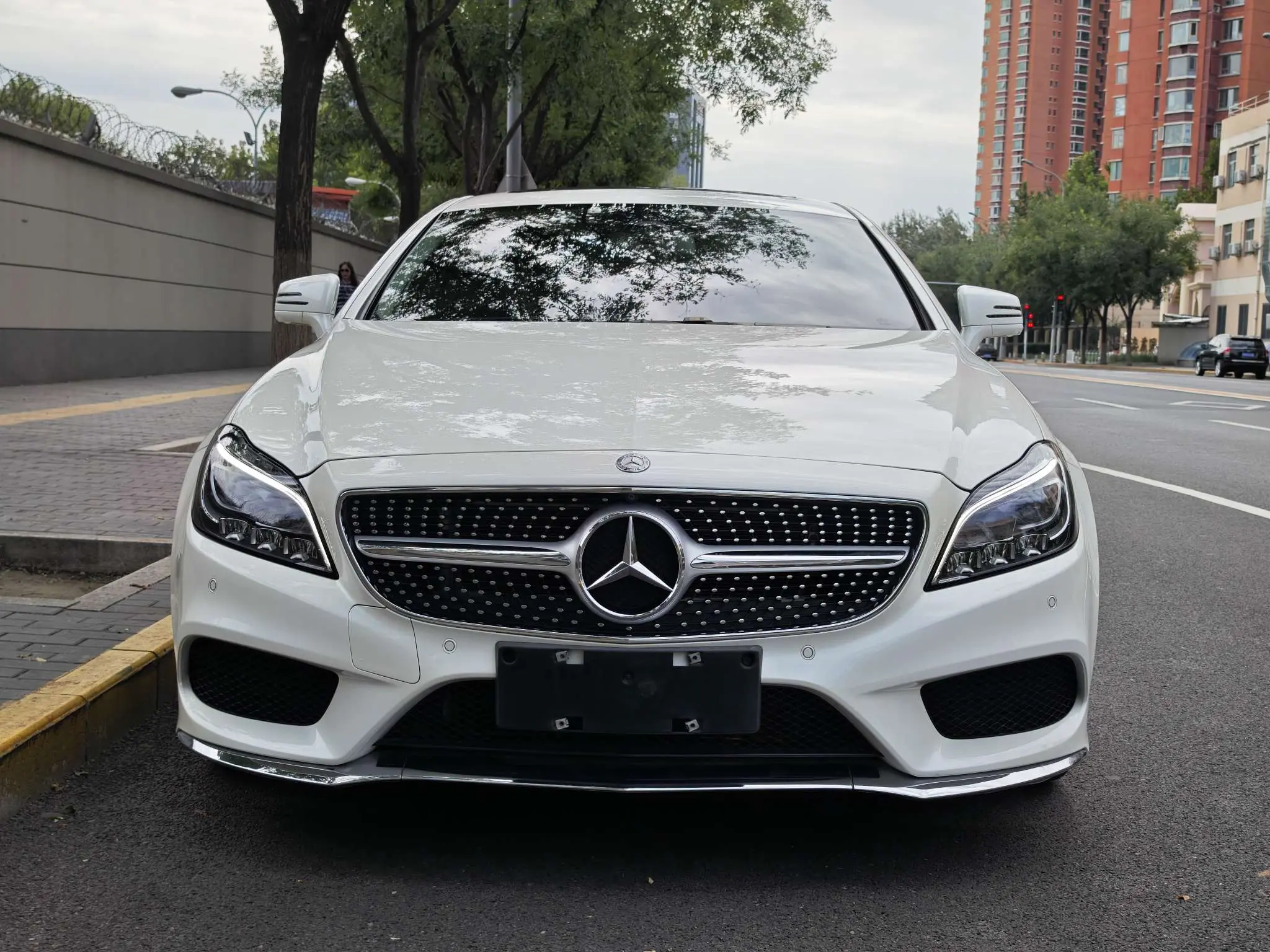 Mercedes-Benz Mercedes Benz CLS  из Китая
